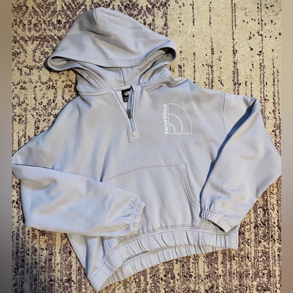 The North Face half zip pull over cropped hoodie size large